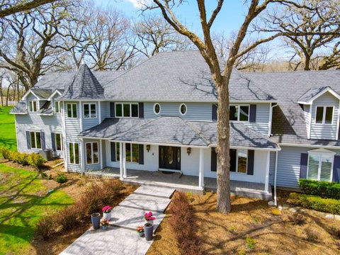 Tiny photo for 37132 N Black Velvet Lane, Wadsworth, IL 60083 (MLS # 12766731)