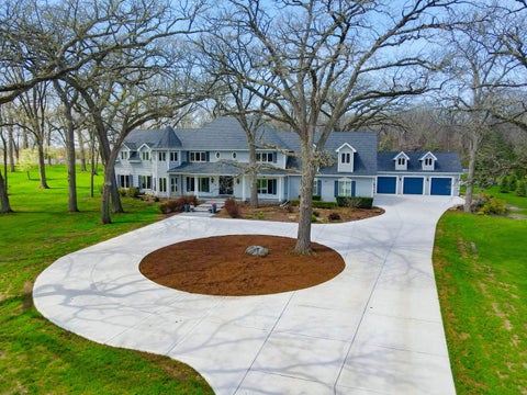 Tiny photo for 37132 N Black Velvet Lane, Wadsworth, IL 60083 (MLS # 12766731)