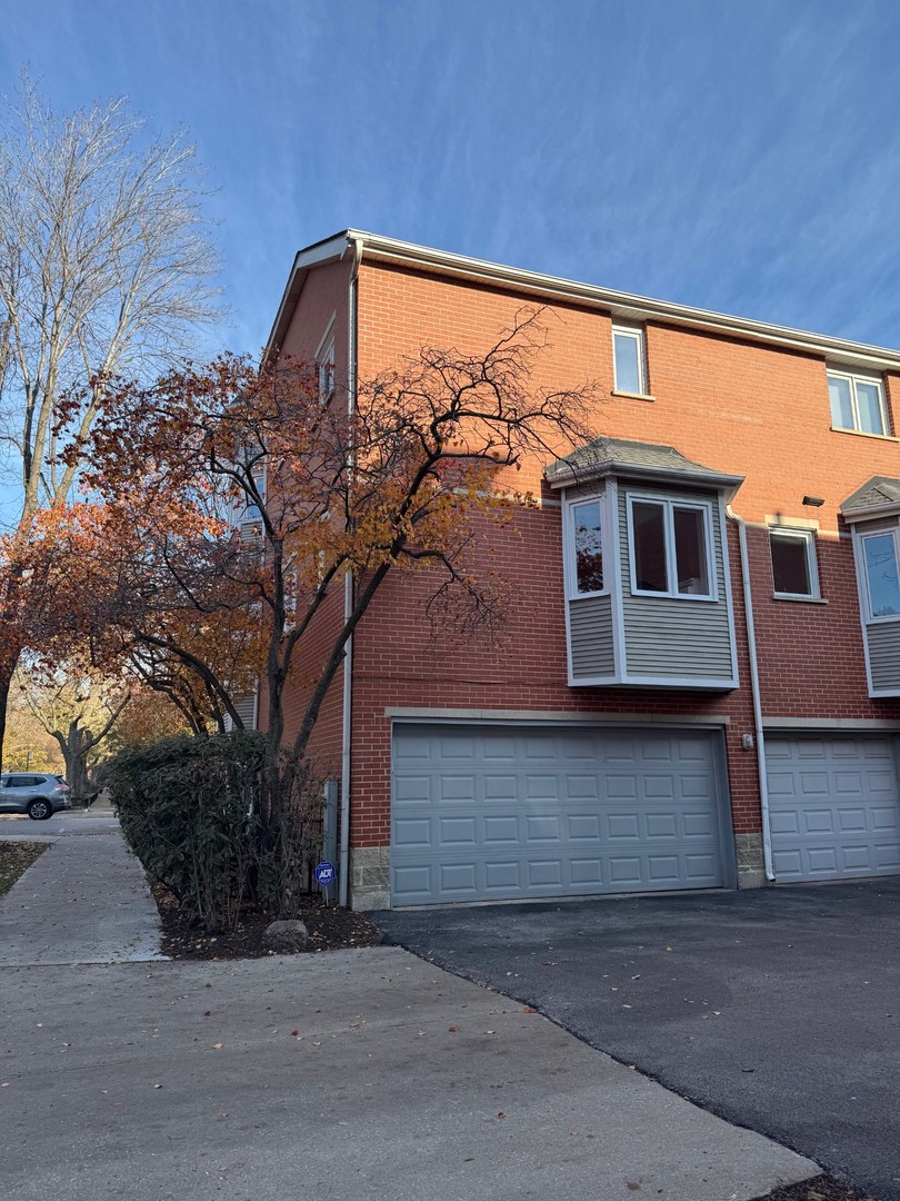 1459 W Wrightwood Avenue 1459