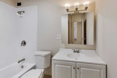 Tiny photo for 33 N Main Street #3C, Lombard, IL 60148 (MLS # 12559342)