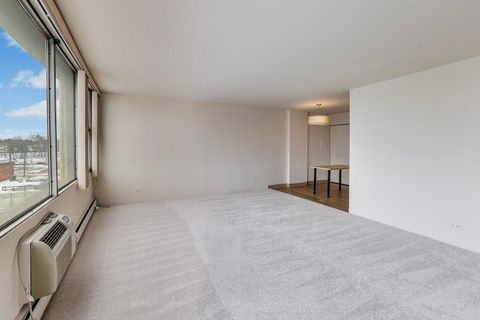 Tiny photo for 33 N Main Street #3C, Lombard, IL 60148 (MLS # 12559342)