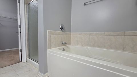 Tiny photo for 715 Astor Lane #401, Wheeling, IL 60090 (MLS # 12646844)
