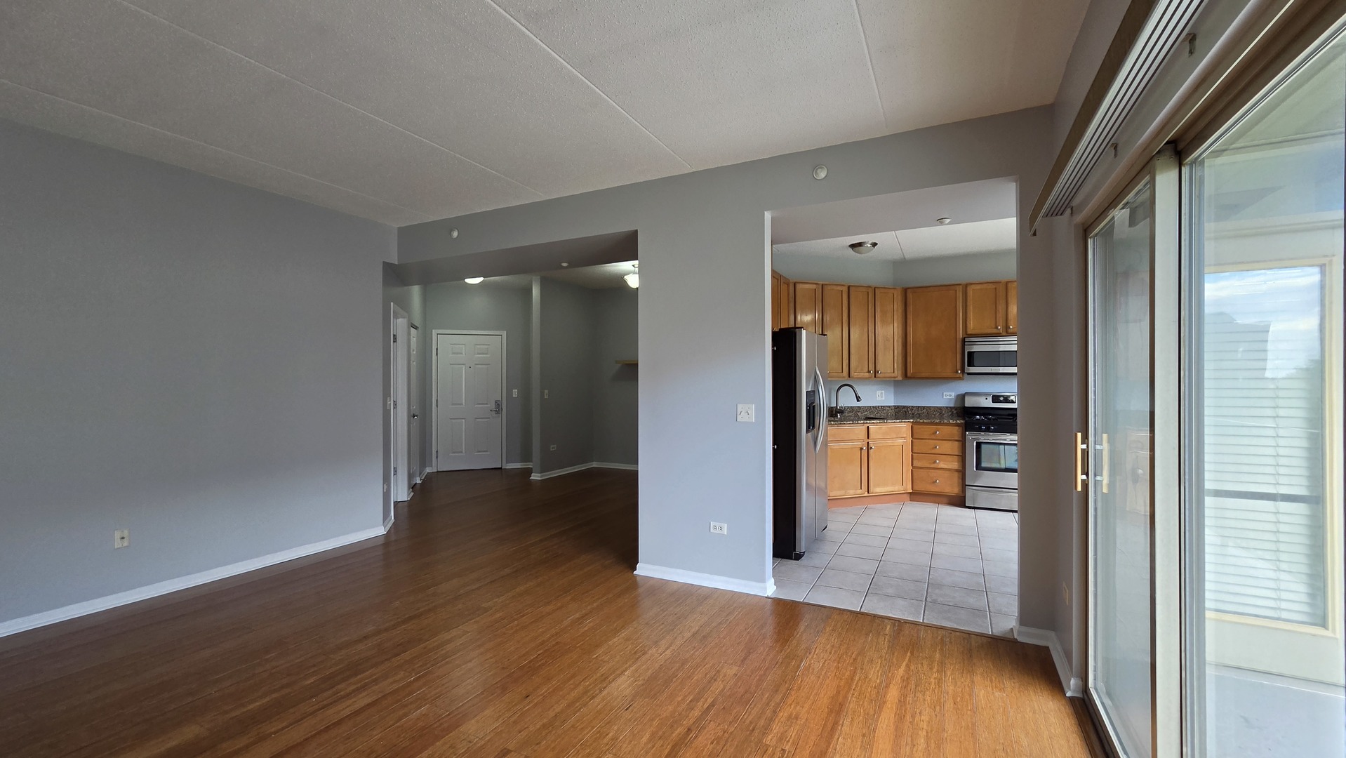 715 Astor Lane 401