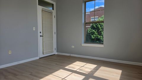 Tiny photo for 715 Astor Lane #401, Wheeling, IL 60090 (MLS # 12646844)
