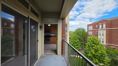 Tiny photo for 715 Astor Lane #401, Wheeling, IL 60090 (MLS # 12646844)