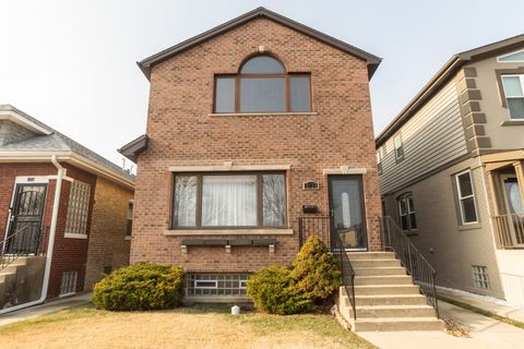 Photo of 3728 N Oak Park Avenue, Chicago, IL 60634 (MLS # 12630805)