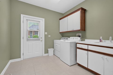Tiny photo for 10897 Pioneer Trail, Frankfort, IL 60423 (MLS # 12712895)