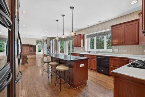 Tiny photo for 10897 Pioneer Trail, Frankfort, IL 60423 (MLS # 12712895)