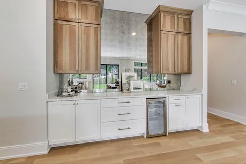 Tiny photo for 116 Oxford Avenue, Clarendon Hills, IL 60514 (MLS # 12461719)