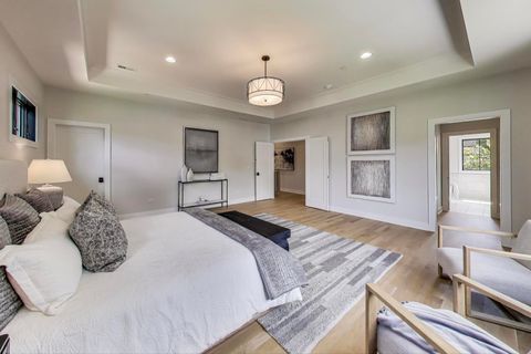 Tiny photo for 116 Oxford Avenue, Clarendon Hills, IL 60514 (MLS # 12461719)