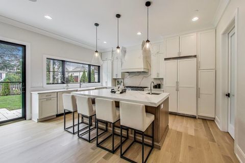 Tiny photo for 116 Oxford Avenue, Clarendon Hills, IL 60514 (MLS # 12461719)