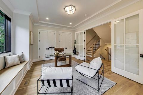 Tiny photo for 116 Oxford Avenue, Clarendon Hills, IL 60514 (MLS # 12461719)