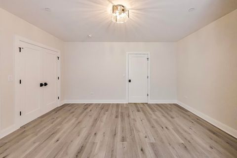 Tiny photo for 116 Oxford Avenue, Clarendon Hills, IL 60514 (MLS # 12461719)