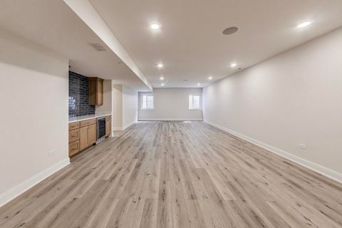 Tiny photo for 116 Oxford Avenue, Clarendon Hills, IL 60514 (MLS # 12461719)