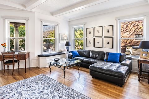 Tiny photo for 905 W Lakeside Place #2F, Chicago, IL 60640 (MLS # 12468314)