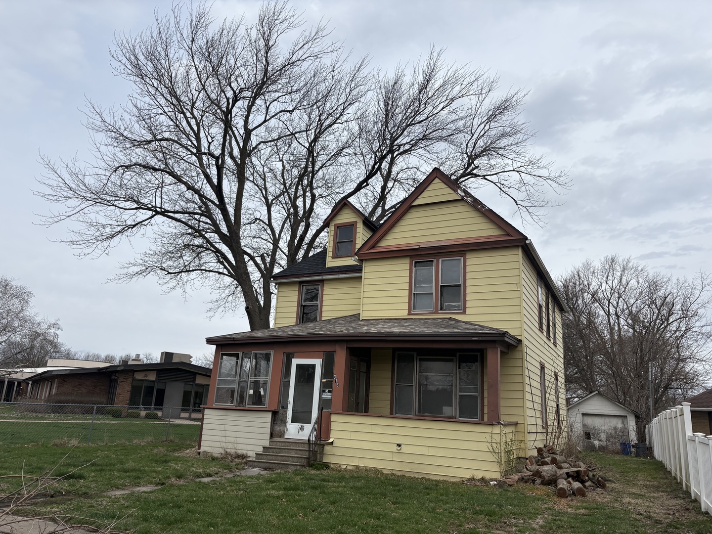 Listing image 4
