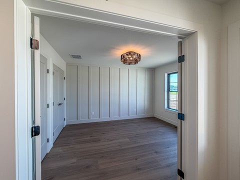 Tiny photo for 502 N Beacon Hill Circle, Urbana, IL 61802 (MLS # 12766302)