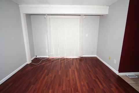 Tiny photo for 3 Garden Crescent Court, Elgin, IL 60123 (MLS # 12478374)