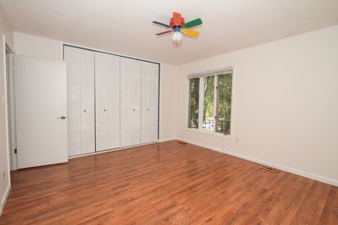 Tiny photo for 3 Garden Crescent Court, Elgin, IL 60123 (MLS # 12478374)