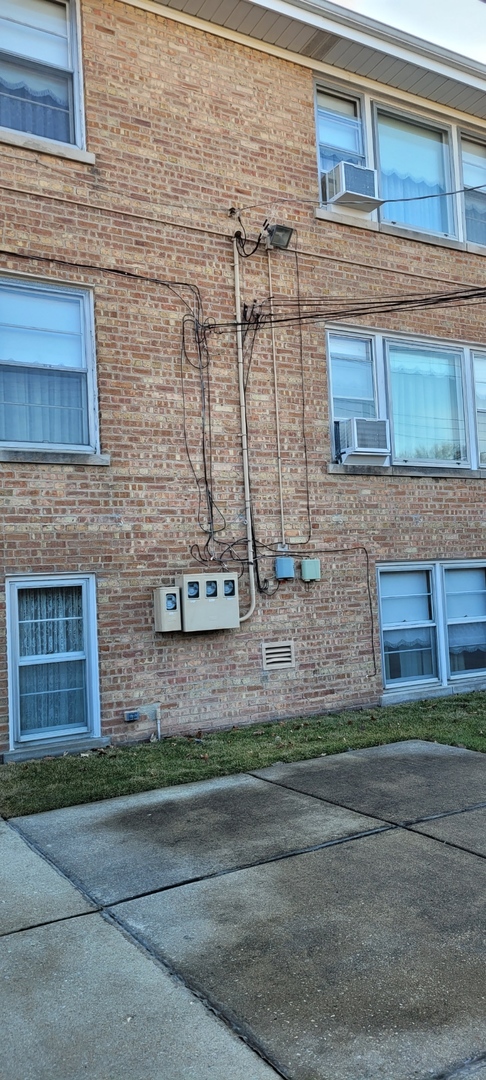 6226 W Irving Park Road