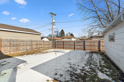Tiny photo for 11015 S Natchez Avenue, Worth, IL 60482 (MLS # 12567447)