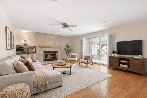 Tiny photo for 11015 S Natchez Avenue, Worth, IL 60482 (MLS # 12567447)