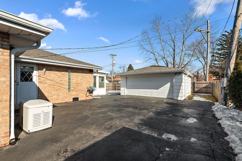Tiny photo for 11015 S Natchez Avenue, Worth, IL 60482 (MLS # 12567447)