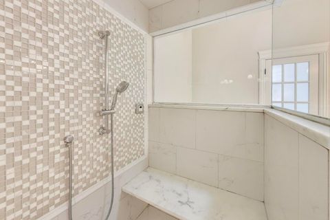 Tiny photo for 2401 N Janssen Avenue #402, Chicago, IL 60614 (MLS # 12450831)