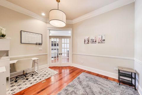 Tiny photo for 2401 N Janssen Avenue #402, Chicago, IL 60614 (MLS # 12450831)