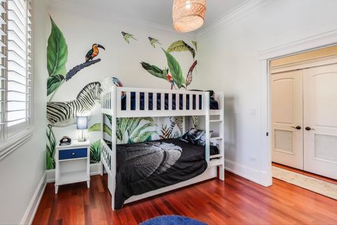 Tiny photo for 2401 N Janssen Avenue #402, Chicago, IL 60614 (MLS # 12450831)