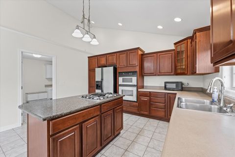 Tiny photo for 1012 Waters Edge Road, Champaign, IL 61822 (MLS # 12487303)