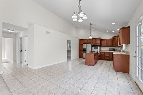 Tiny photo for 1012 Waters Edge Road, Champaign, IL 61822 (MLS # 12487303)