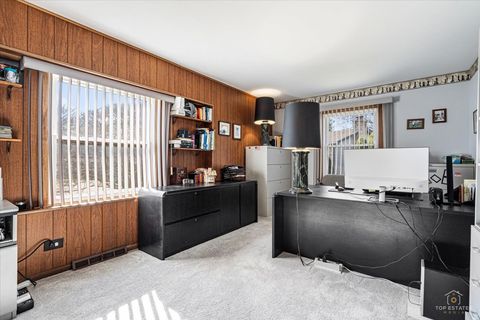 Tiny photo for 462 Mulberry Lane, Wood Dale, IL 60191 (MLS # 12584970)