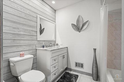 Tiny photo for 462 Mulberry Lane, Wood Dale, IL 60191 (MLS # 12584970)