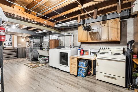 Tiny photo for 462 Mulberry Lane, Wood Dale, IL 60191 (MLS # 12584970)