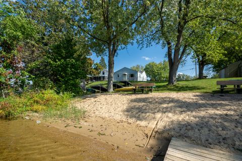 Tiny photo for 8026 236th Avenue, Salem, WI 53168 (MLS # 12485392)