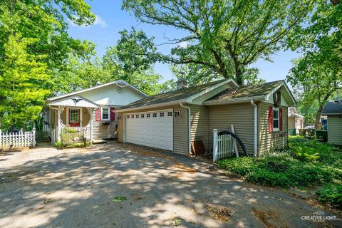 Tiny photo for 437 Holiday Drive, Lake Holiday, IL 60552 (MLS # 12386444)