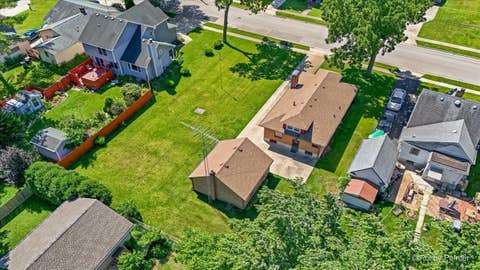 Tiny photo for 746 Parkway Avenue, Elgin, IL 60120 (MLS # 12738031)
