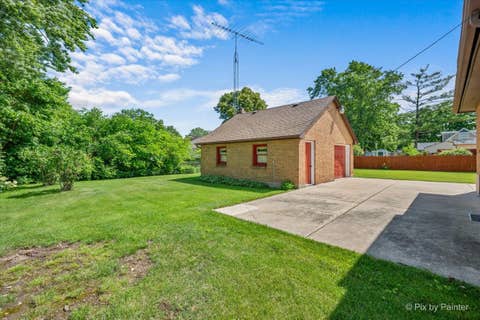 Tiny photo for 746 Parkway Avenue, Elgin, IL 60120 (MLS # 12738031)
