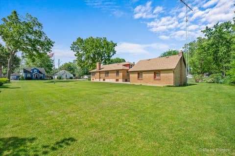 Tiny photo for 746 Parkway Avenue, Elgin, IL 60120 (MLS # 12738031)