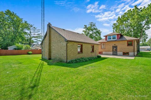 Tiny photo for 746 Parkway Avenue, Elgin, IL 60120 (MLS # 12738031)