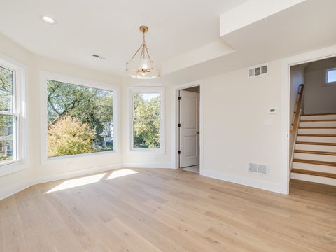 Tiny photo for 121 N Kensington Avenue, La Grange, IL 60525 (MLS # 12792125)