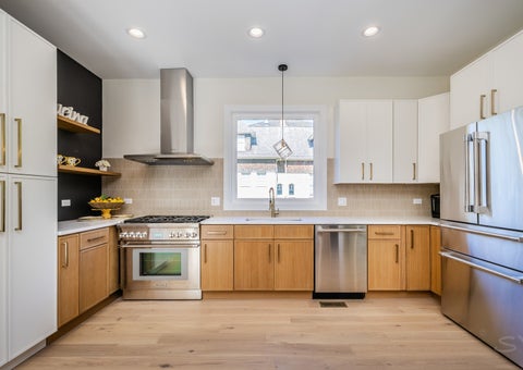 Tiny photo for 121 N Kensington Avenue, La Grange, IL 60525 (MLS # 12792125)