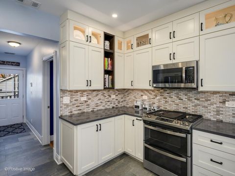 Tiny photo for Chicago, IL 60618 (MLS # 12620701)