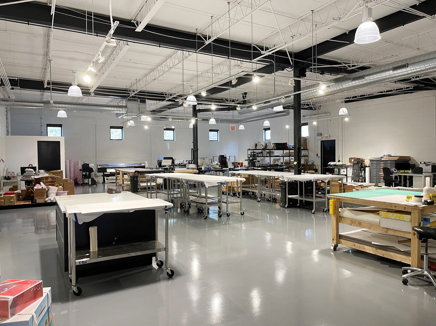 3921 N Elston Avenue