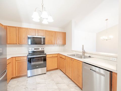 Tiny photo for 1648 McClure Road #1648, Aurora, IL 60505 (MLS # 12530207)