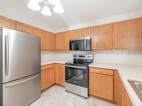 Tiny photo for 1648 McClure Road #1648, Aurora, IL 60505 (MLS # 12530207)