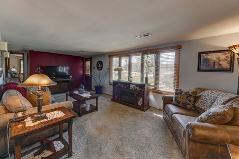 Tiny photo for 507 Richton Road, Steger, IL 60475 (MLS # 12598754)