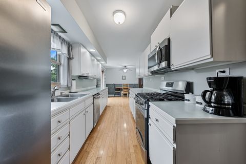 Tiny photo for 2817 Leven Avenue, New Lenox, IL 60451 (MLS # 12500690)