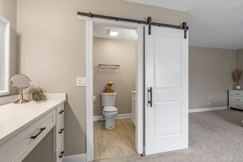 Tiny photo for 1890 Shorewood Drive W, Hoffman Estates, IL 60192 (MLS # 12615333)